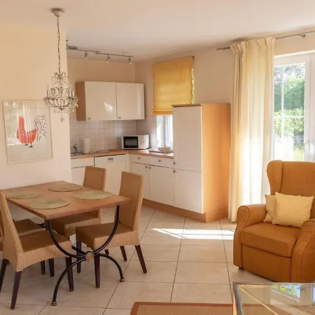 Familienidyll - Komfort, Riesiger Garten & Badespass Prázdninový dům