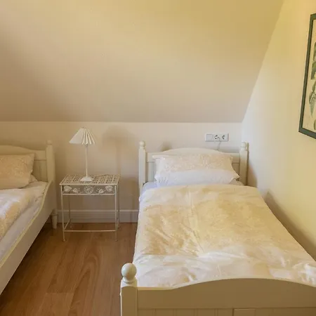 Familienidyll - Komfort, Riesiger Garten & Badespass Prázdninový dům *